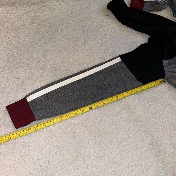 Harry Potter Unisex Gray Black Maroon Graphic Quidditch Full Zip Sweatshirt Size - Picture 12 of 13